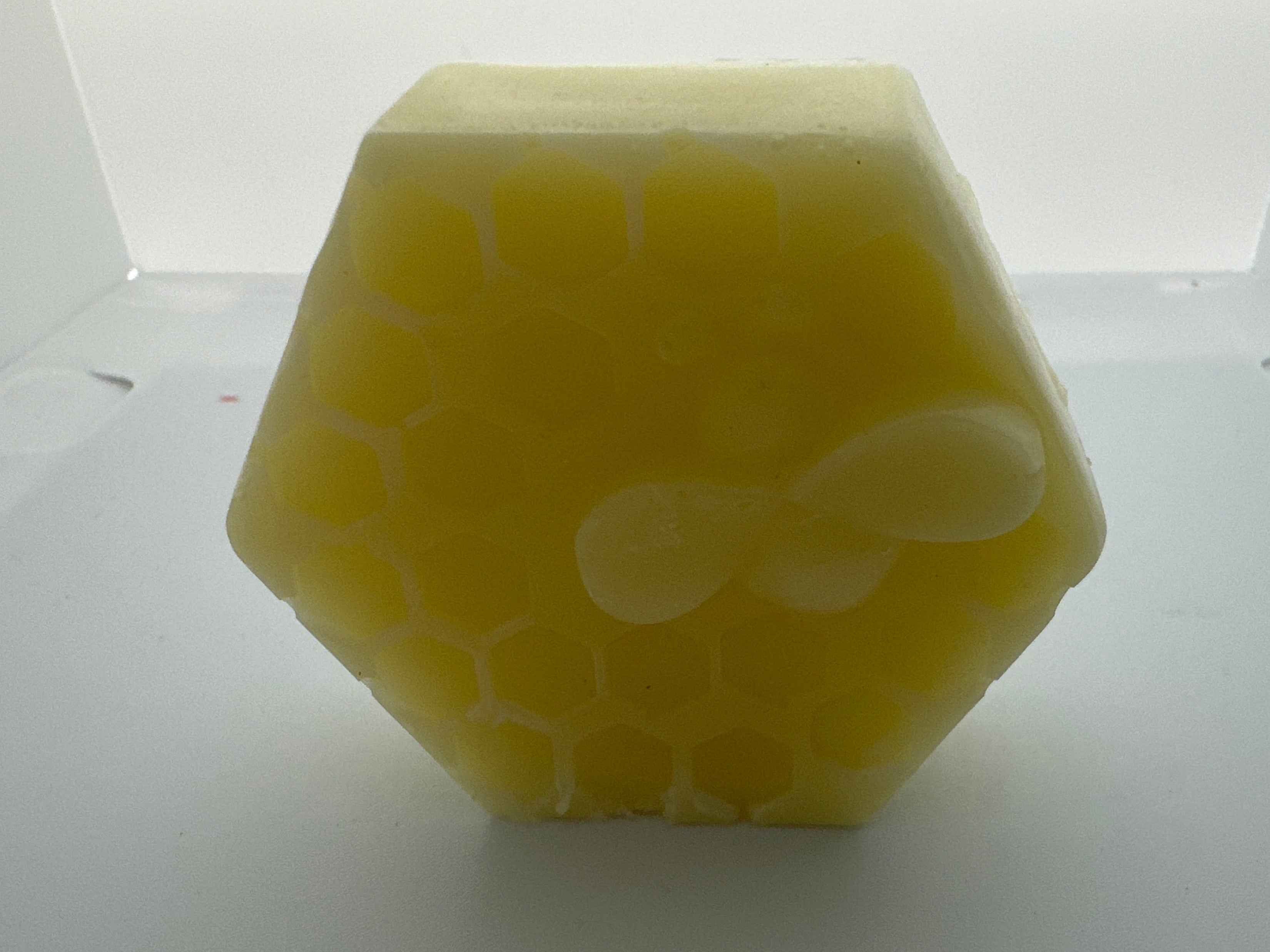Beeswax & Honey Bar Soap | Handcrafted Moisturizing Soap | SLS Free | Chilvera