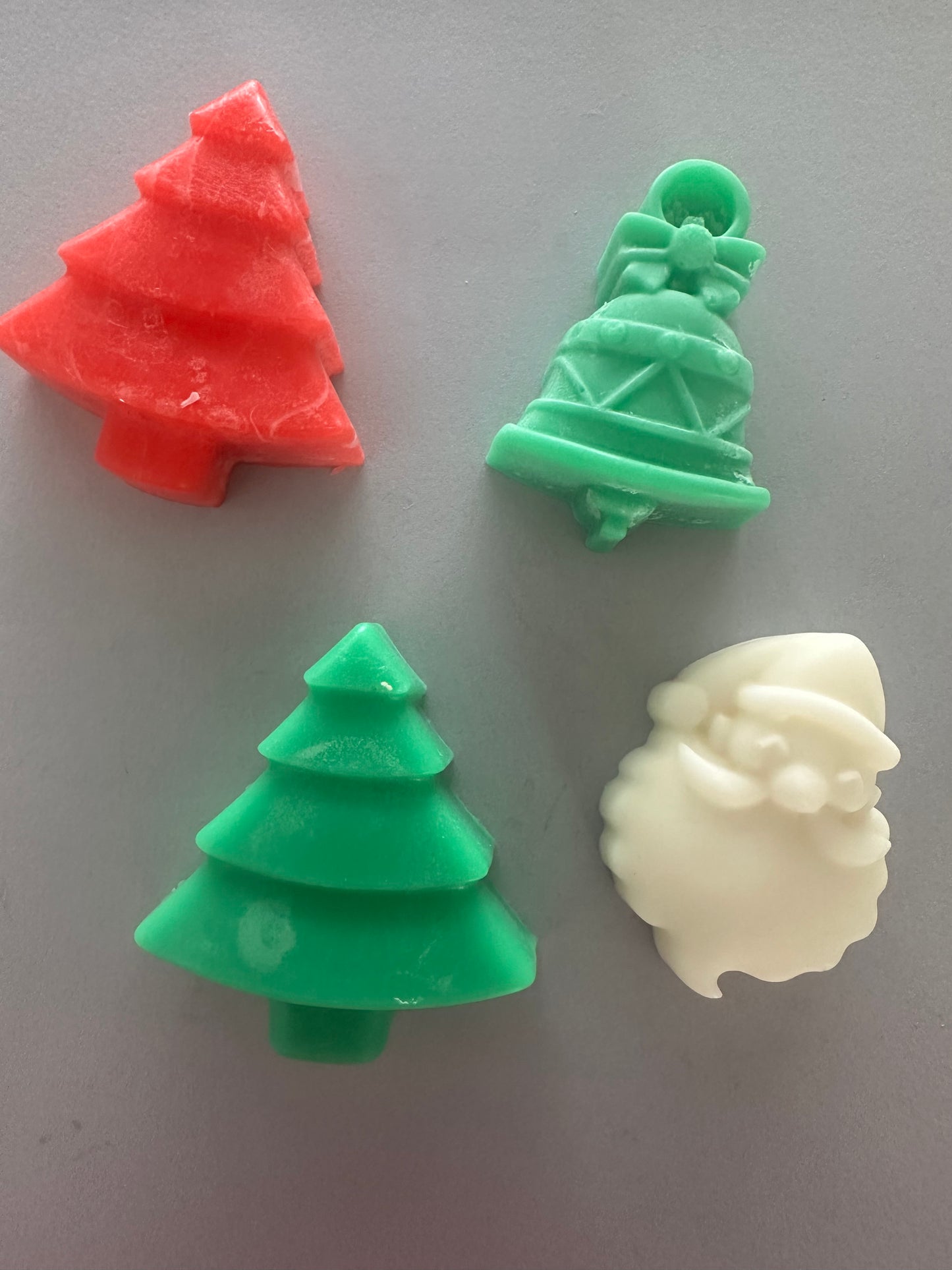 🎄 Holiday Cheer Mini Soap Collection 🎁 Red, Green, White